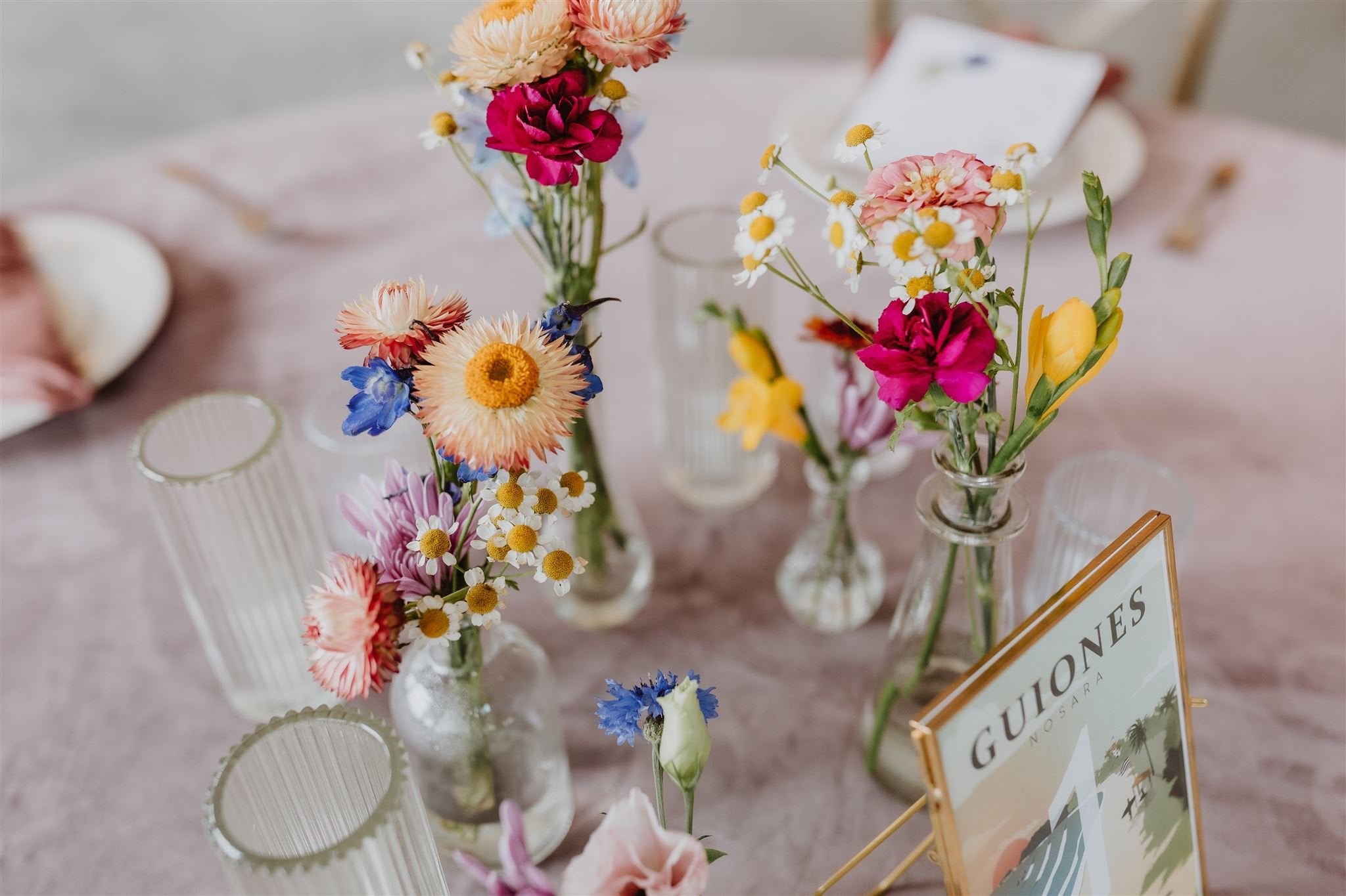 Fleurir son mariage avec un petit budget : astuces pratiques et inspirantes