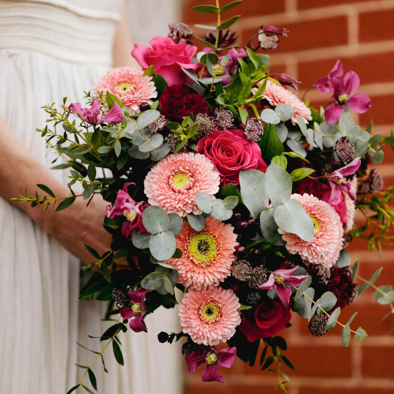 Combien de fleurs prévoir pour son mariage ? Les conseils de Wedding with Aline pour ne pas se tromper