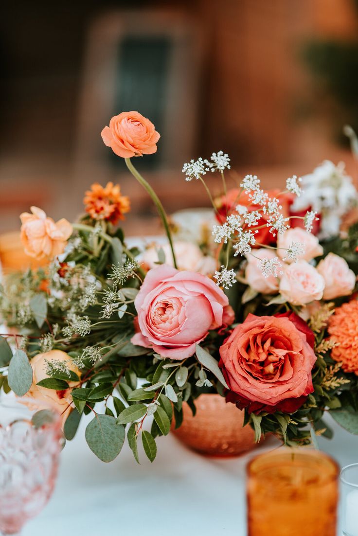 Tendances florales 2025 : la nature au cœur des mariages